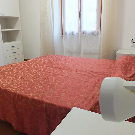 Le Soleil Apartment *